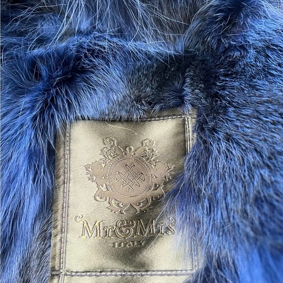 Mr&Mrs ITALY Coyote Fur Jacket - Picture 3 of 7